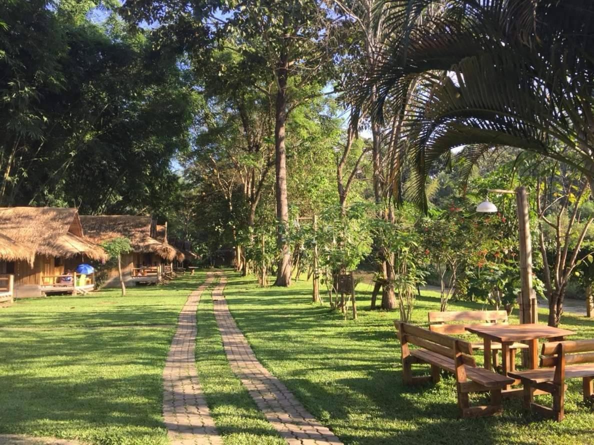 Baan Pai Riverside Resort Eksteriør billede
